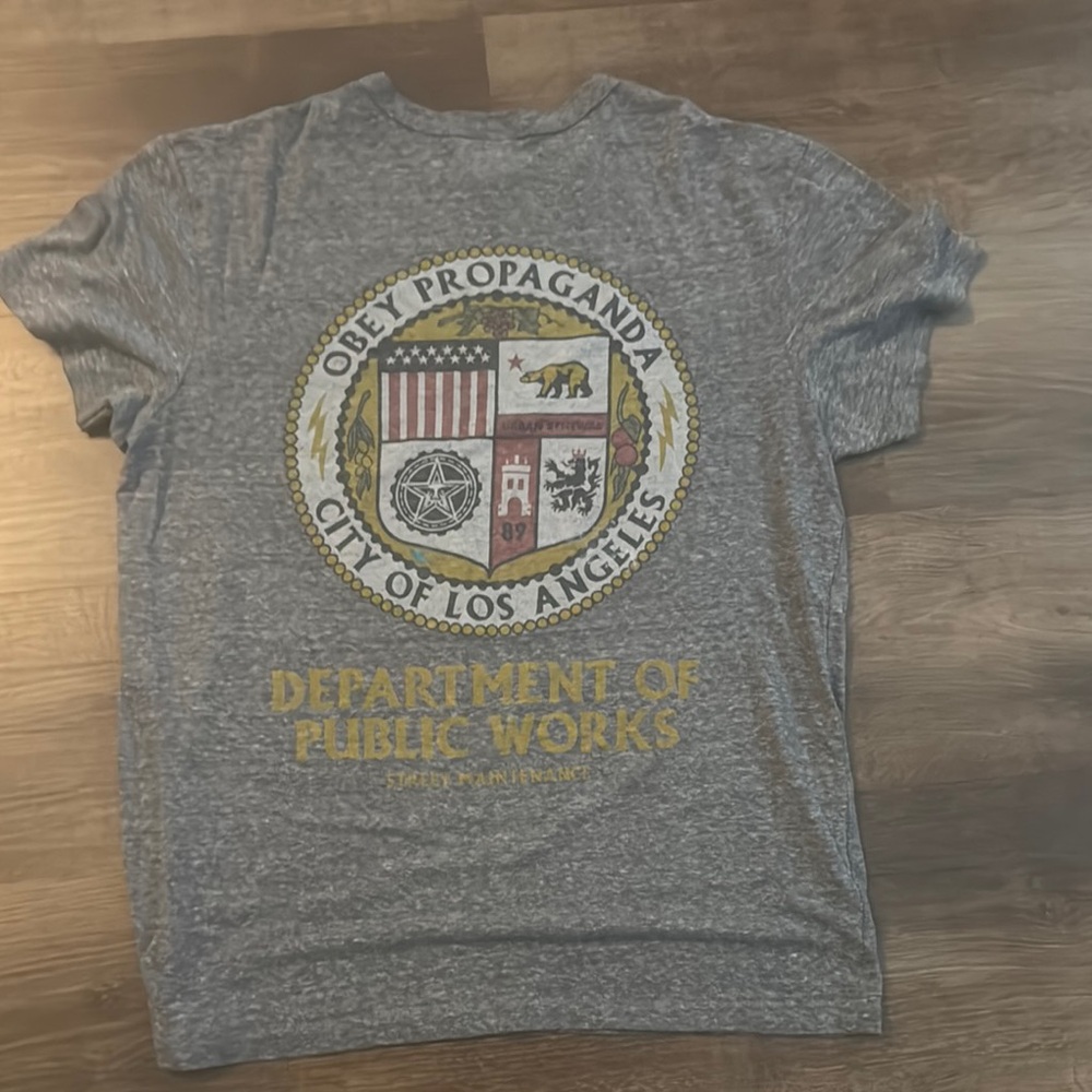 Gray obey Graphic T-Shirt with Los Angeles Seal